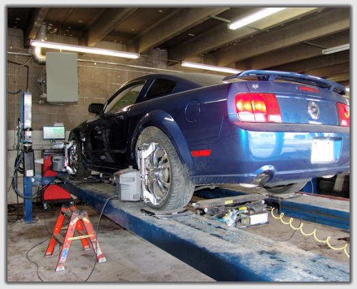 Front End alignment of cars, trucks, semis, motor homes, rvs, trailers at Auto-Truck Services, Inc. Colorado Springs
